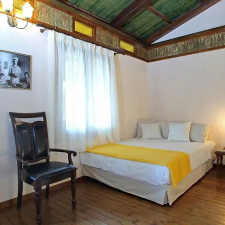 Kremeas House Vilă